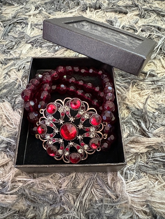 no brand Jewelry - Garnet Red Crystal Floral Stretch Bracelet - Women Jewelry